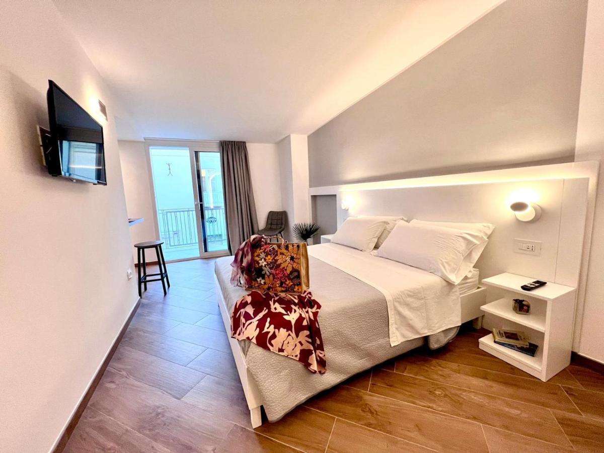 Tropea Il Tridente Accommodations Exterior photo